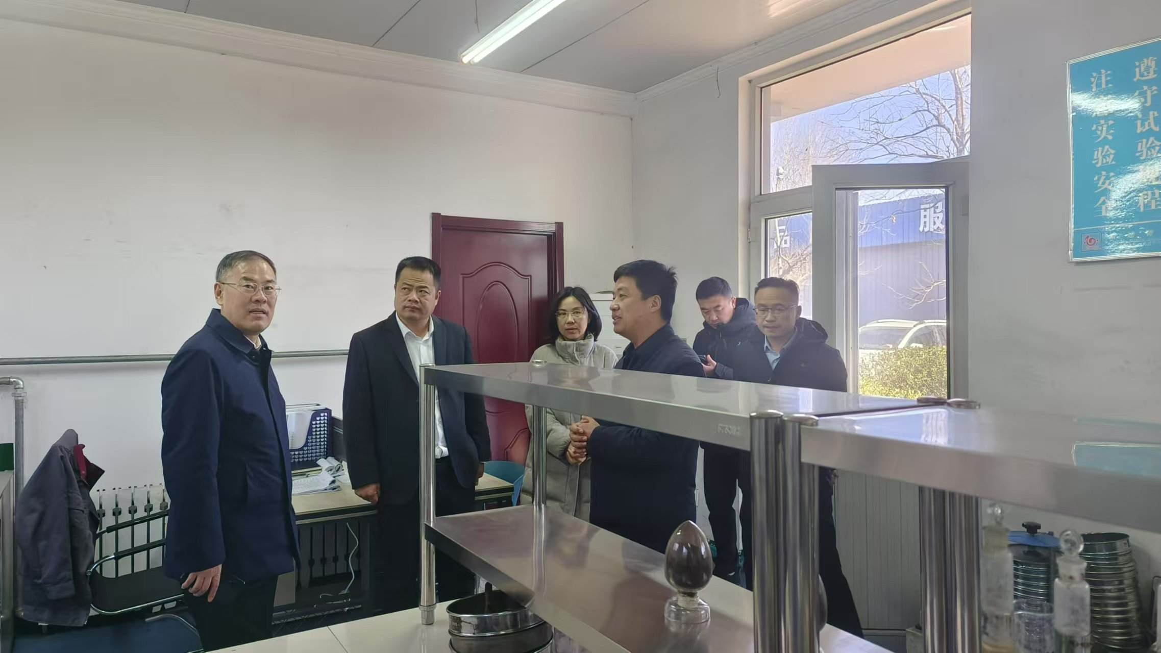 市長調研賦能  企業發展添翼